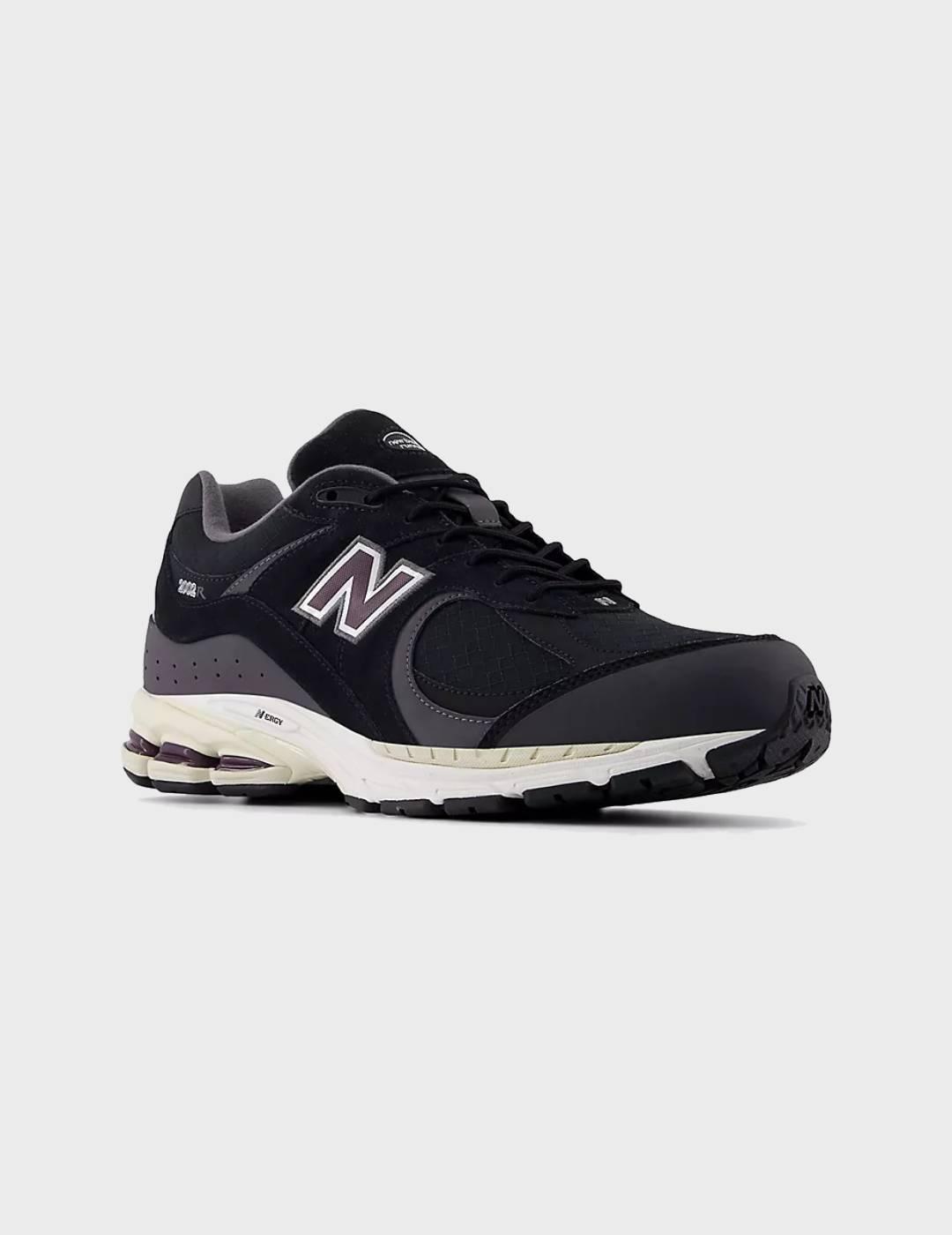 Zapatillas New Balance 2002RXT Black